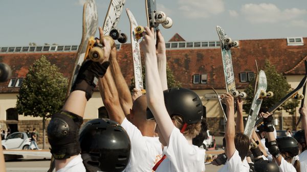 64-2021-10-25_roemerkastell_skatesession_01-min.jpg