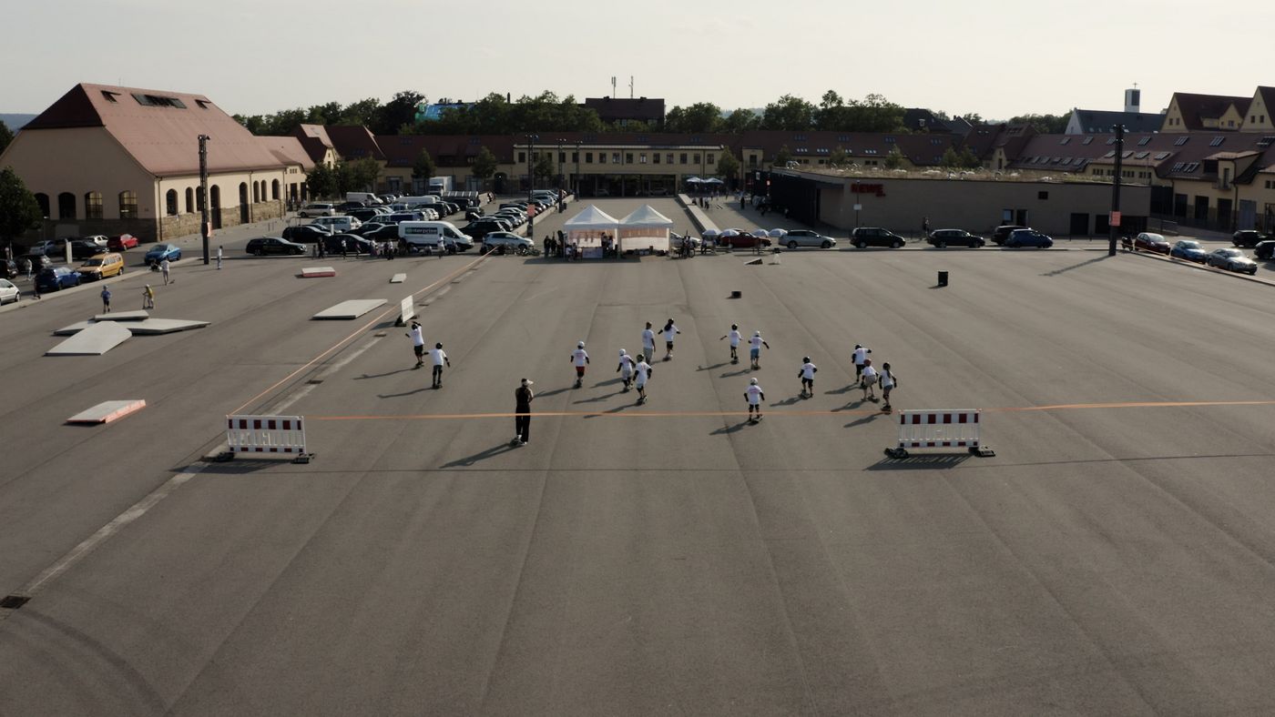64-2021-10-25_roemerkastell_skatesession_02-min.jpg