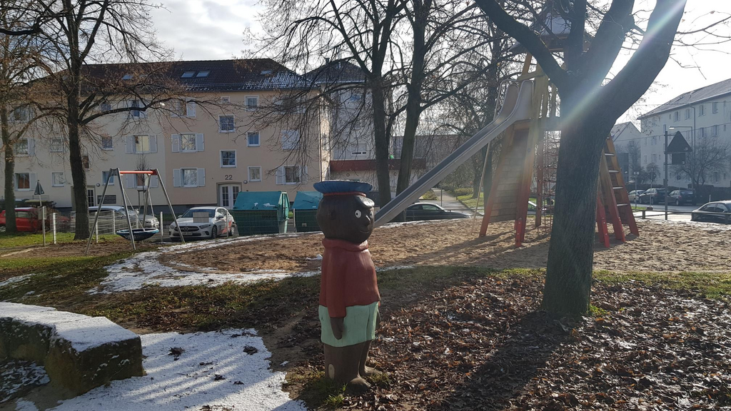 13-spielplatz.png